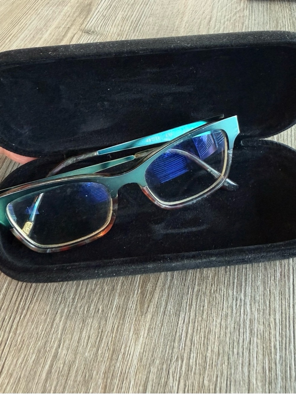 SEE frames and case - Picture 4 of 12